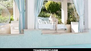 Skinny yoga girl Lola Fae gets fucked by the pool