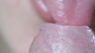 Girl could not swallow a huge penis and had to spit out the cum