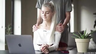 Eva Elfie had sex with a young man during her zoom class