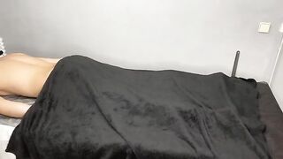 A masseuse girl gets fucked by her client during a massage