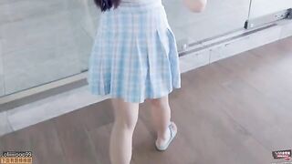 The Chinese babe got a vacation romance with her handsome guide in HD