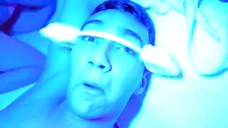 The beat of the song shows how to fuck