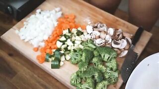 First Naked Bakers livestream: A spicy kitchen session