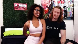 Latina slut fucks a red-haired muscle guy and makes him cum twice