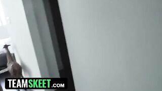 Curvy stepsis Daisy Stone with a big ass enjoys sex