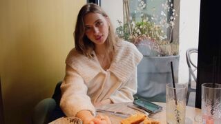 Romantic dinner turned into a passionate encounter, just like in the best Babes videos