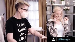 The first time the actress tried scissoring with a girl. It was an incredible experience
