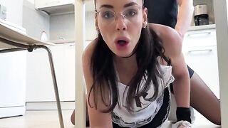 A cleaning lady got horny while tidying my house