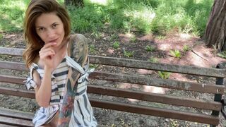 I finger in panties in the park and cum in the car