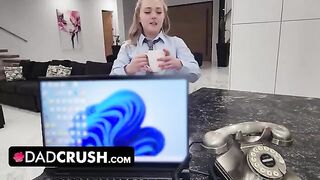 Cock craving stepdaughter Eva Nyx gets her pussy filled with cum