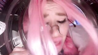 My stupid stepsister got stuck in the washing machine and I pulled my cock out