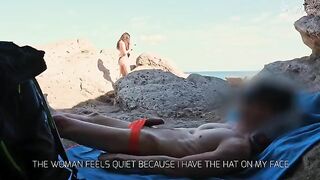 I flashed my dick to a girl on the beach and she came over
