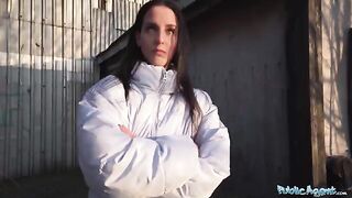 The agent fucked a sexy brunette in the basement for hard cash