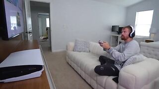The wife cheats on her husband with a painter’s big dick