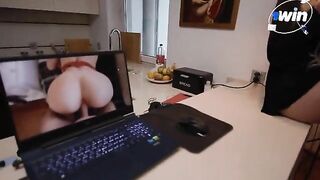 The cute slender girl fixes the laptop and gets rewarded with sex