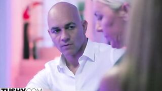 The stunning Agatha gets her anal cravings fulfilled