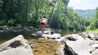Amateur couple AmyGabe fucked outdoors on a mountain hike