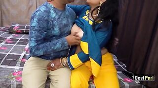 Desi Pari Aunty fucks for money with clear Hindi audio, showcasing her bold role-play skills