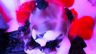 A man got a kinky blowjob from a scary clown girl