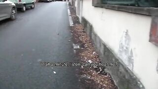 A mature woman gets fucked in her ass for a thousand euros, it's amazing!