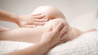 A great video of gentle fingering during a relaxing massage session