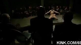 The leader played with girls using 10 vibrators