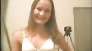 A young girl has sex with a guy in a homemade scene