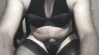 While jerking off, the second hand penetrates the ass with intense passion