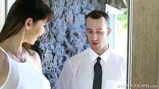 A beauty woman seduced a noble man and fucks with him