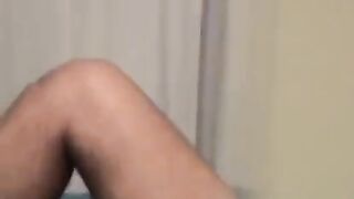 A guy who likes to masturbate with his hands and watch gay porn