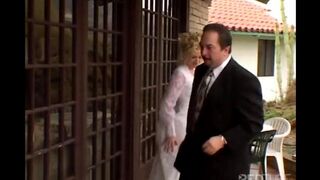 A bride gets fucked by another man instead of her husband
