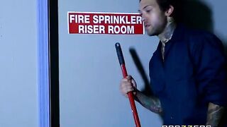 A housekeeper got fucked in the back room by Abigail Mac