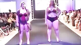Chubby girls in swimsuits ran on the boardwalk and made cum shot