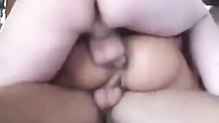 Fella loves to fuck girls at the same time in anal