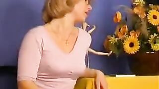 My daughter learned cunnilingus from her mom in an intimate moment