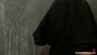 Girl swallows the dick of her guy friend, it was a great blowjob