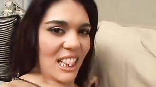 They fucked her under her skirt and it was a great sex