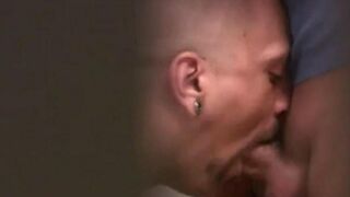 Two guys jerk each other off in the public toilet, a daring act!