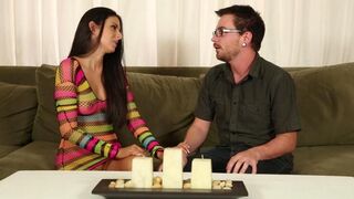 A hot massage with a happy ending for the botanist