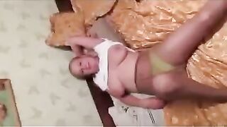 A pregnant woman had a discharge of milk in front of the photographer