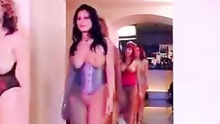 Gangbang with a beautiful woman who has big natural tits and beauty