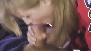 The fan gave the hockey player her ass to fuck