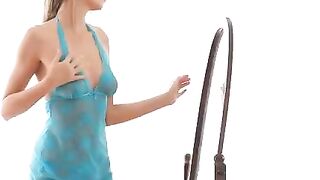 Hot chick is masturbating in front of the mirror
