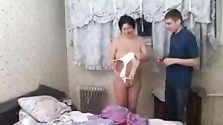 The old woman fucked by her son in pussy
