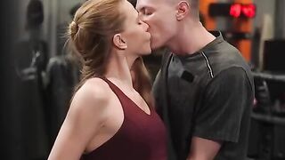 Redhead gives the gift of anal in 4K quality