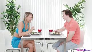 How nice it is to have a stepmom peeping hole