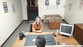 The real secret of a beautiful female employee in the office