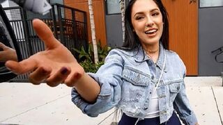 A guy fucked rich Selena for money, and she was amazing