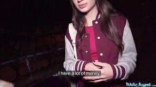This French girl agreed to have sex for money on camera