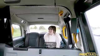 Fucking with a girl in the car is very interesting